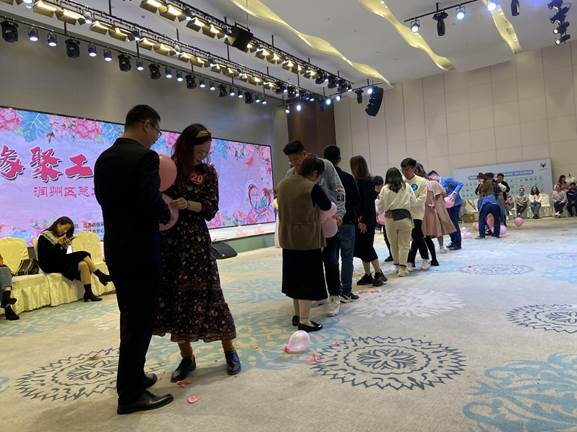 “緣聚工會(huì) 牽手幸?！辨?zhèn)江市潤(rùn)馨物業(yè)工會(huì)組織員工積極參與青年職工交友聯(lián)誼大會(huì)